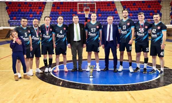 Niğde'de Kamu Spor Oyunları'nda voleybol şampiyonu belli oldu