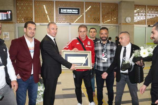 Beşiktaş, Konya'da coşkuyla karşılandı 