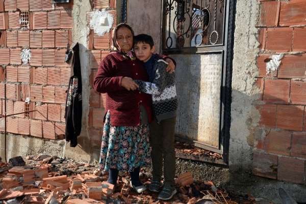 Ordu'da ev kül oldu 