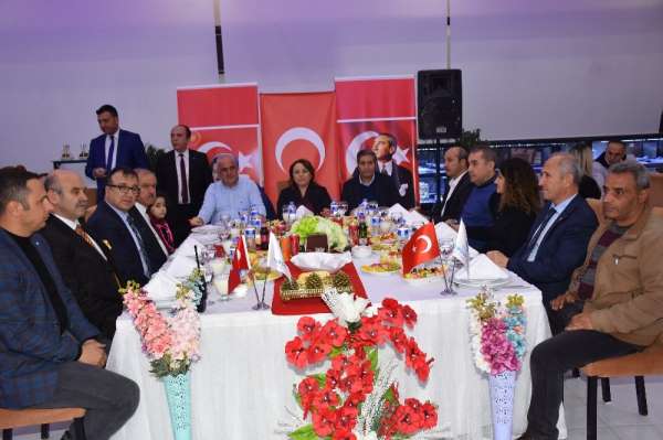 Turgut Özal Üniversitesinde Öğretmenler Günü etkinliği 