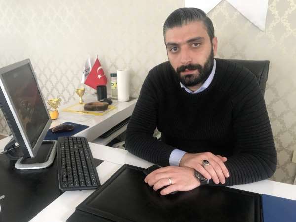 Dolandırıldığını iddia ettiği eski patronuyla konuşmaya gitti, bıçaklandı