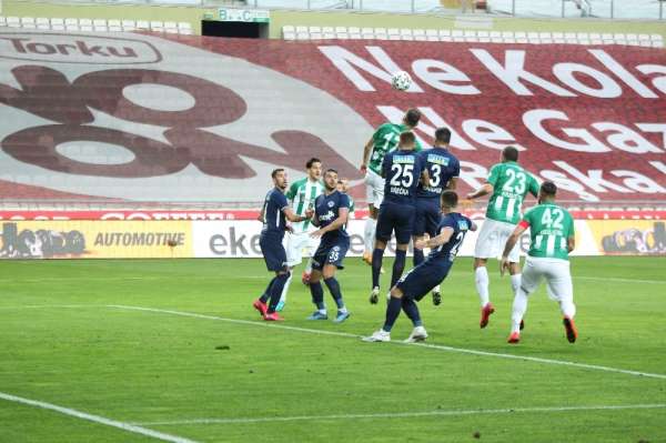 Süper Lig: Konyaspor: 2 - Kasımpaşa: 1 (Maç sonucu)