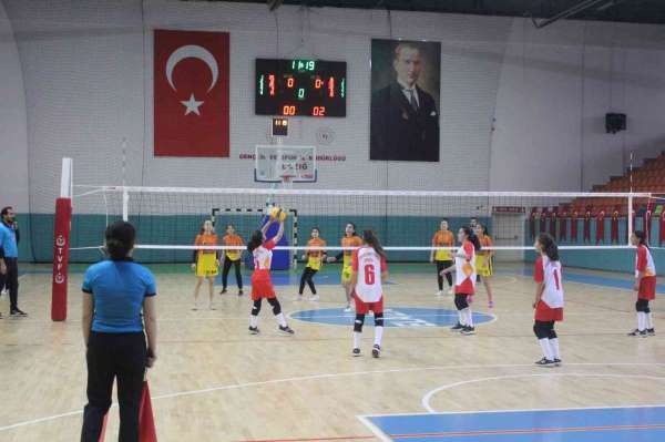 Elazığ'da Okul Sporları Voleybol Müsabakaları başladı - Elazığ haber