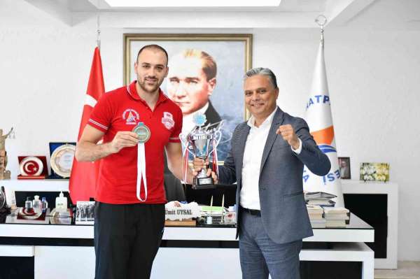 Kızıl Fırtına Avrupa Şampiyonu oldu - Antalya haber