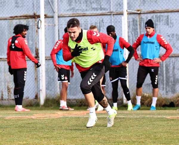 Sivasspor'da Kasımpaşa mesaisi