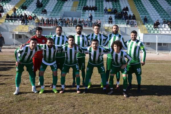 Yeşil Kamanspor, evinde farklı galip geldi 