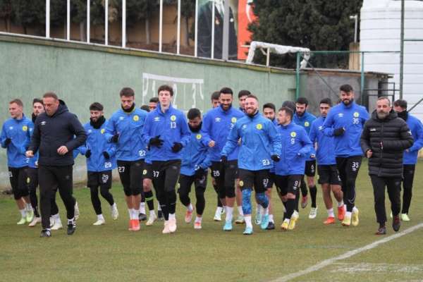 Darıca Gençlerbirliği yönetimi: 'Kulübümüzü kurtarmaya yönelik tekliflere açığız'