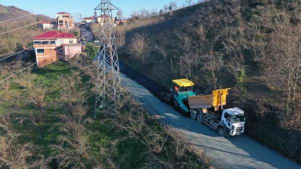 Ordu'da sıcak asfalt çalışmaları devam ediyor