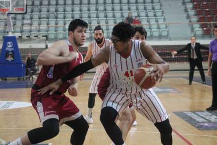 Türkiye Basketbol Ligi: Semt77 Yalova Belediyespor: 76 - Sigortam.net İTÜ: 87 
