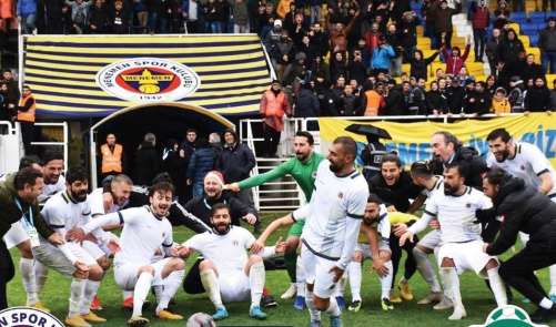 Başkan Aksoy'un prim sözüne karşılık Menemen Belediyespor gol oldu yağdı 