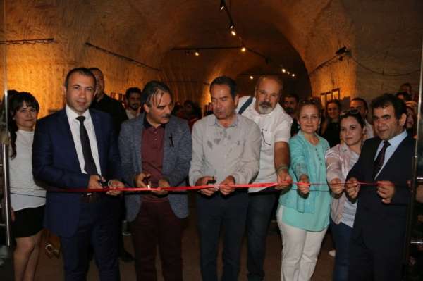 NEVÜ Güzel Sanatlar Fakültesi Seramik ve Cam Bölümü mezuniyet sergisi açıldı