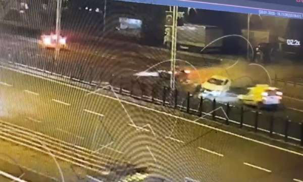 1 polisin şehit olduğu 5 kişinin yaralandığı kaza güvenlik kamerasına yansıdı - Diyarbakır haber