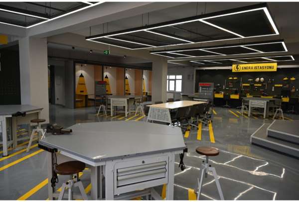 Kastamonu Üniversitesi Millî Teknoloji Atölyesi faaliyetlerine başladı