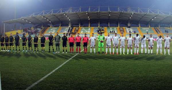 TFF 1. Lig: İstanbulspor: 0 - Boluspor: 0 
