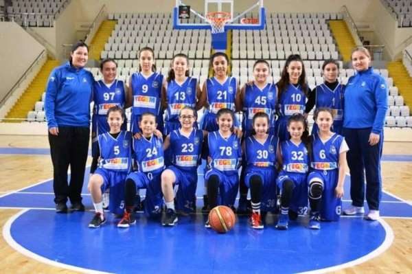 Yunusemreli basketbolcular galibiyet serisini sürdürdü 