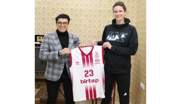 Elazığ İl Özel İdare, Kristine Vitola'yı transfer etti