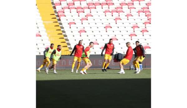 Kayserispor yarın toplanıyor
