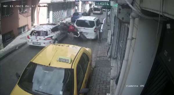 (Özel) Düğün konvoyunda feci kaza kamerada