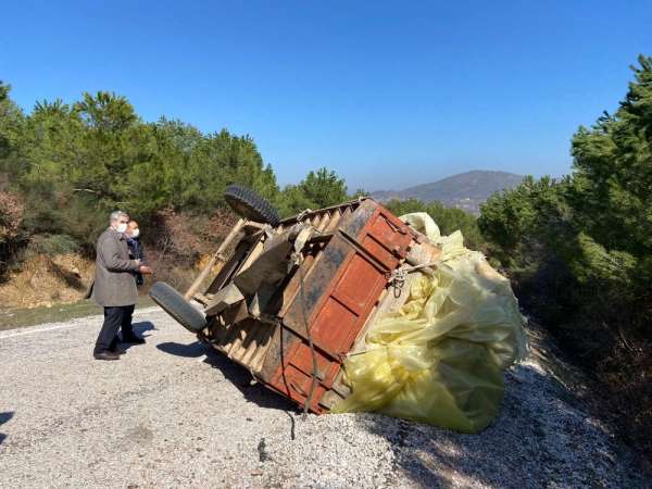 Sındırgı'da traktör kazasında 2 bacanak hayatını kaybetti