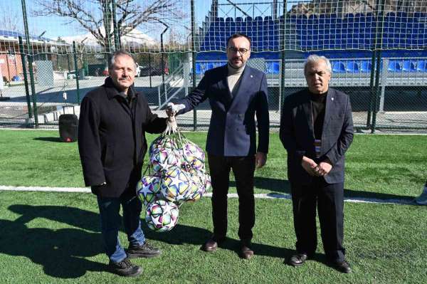 Isparta Belediyesi'nden amatör spor kulüplerine destek