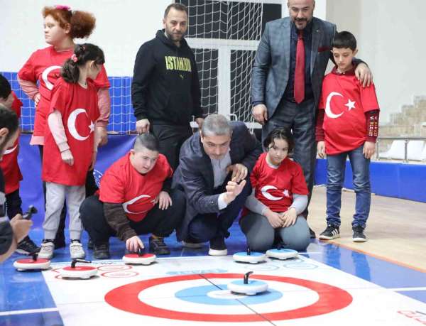 21 Mart Dünya Down Sendromu Farkındalık Günü'nde özel çocuklar sporla buluştu