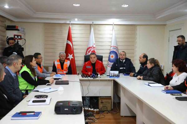 Antalya'da sel mağduru 574 vatandaşın hesabına nakit yardımları yattı