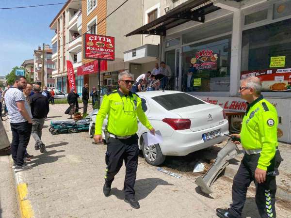 Balıkesir'de kaza: 6 yaralı - Balıkesir haber