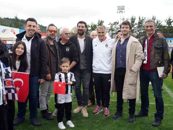 Beşiktaş camiası, 23 Nisan'ı aileleriyle kutladı