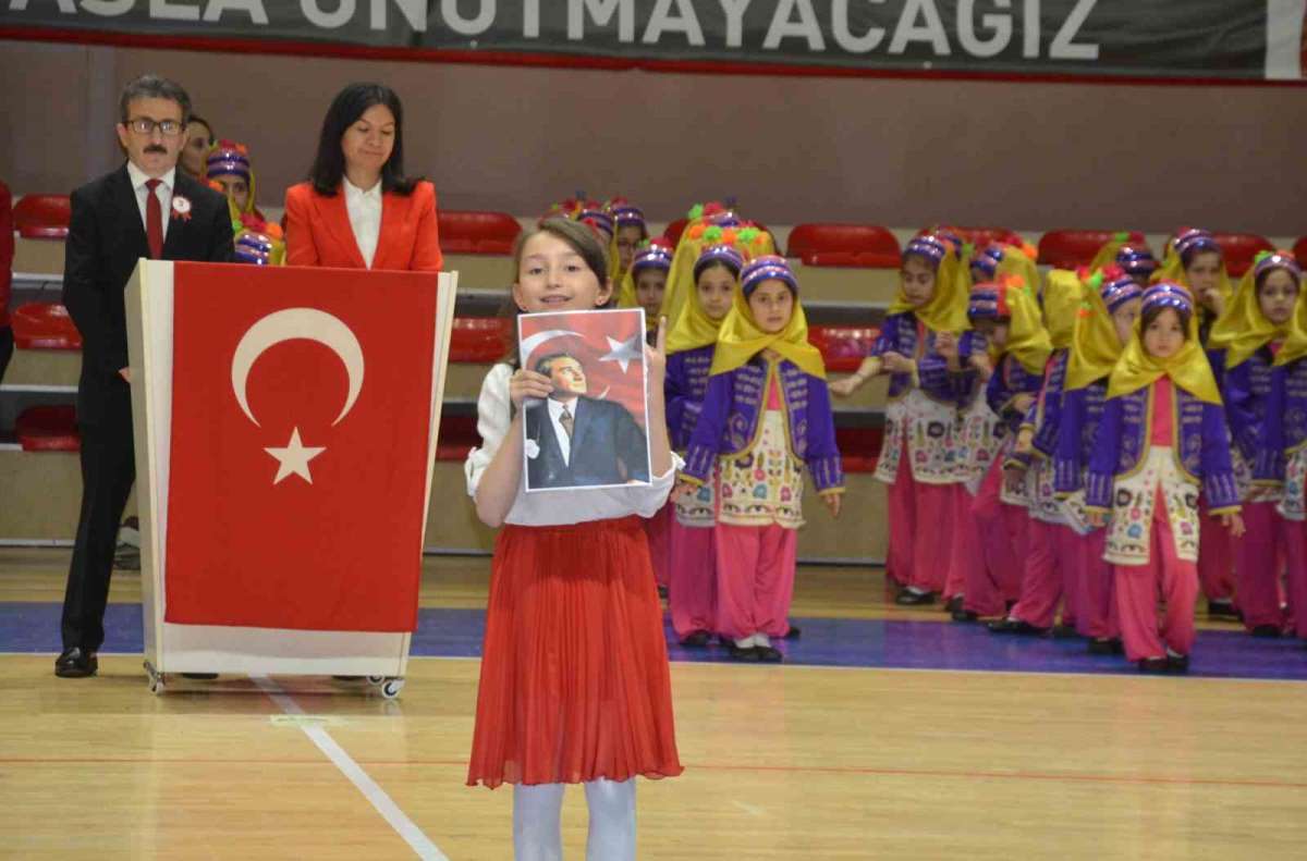 Bafra'da 23 Nisan coşkusu