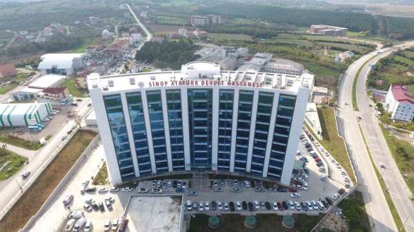 Sinop'ta bıçaklı kavga: 1'i ağır 2 yaralı