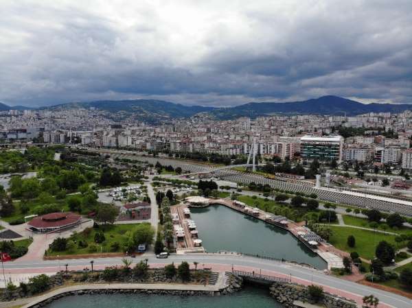 Kısıtlamanın ilk gününde Samsun sessizliğe büründü
