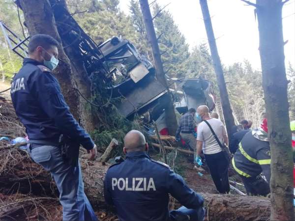 İtalya'daki teleferik kazasında can kaybı 13'e yükseldi