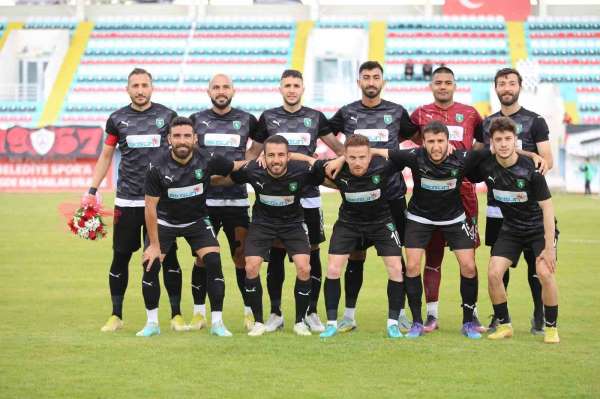 Biletler Başkan Atay'dan, destek taraftardan