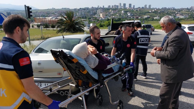 Samsun'da otomobil tır ile çarpıştı: 1 yaralı