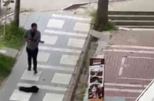 Eski sevgilinin tüfekle saldırısı kamerada: 2 ağır yaralı