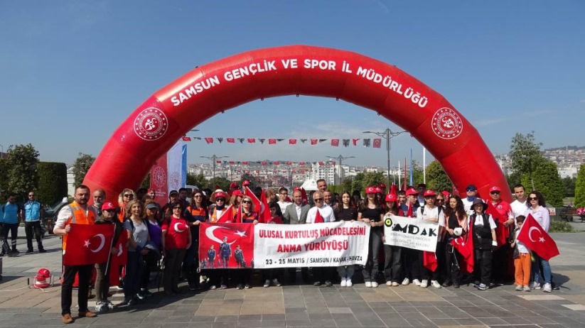 Samsun'da 15. Ulusal Kurtuluş Mücadelesi Anma Yürüyüşü başladı