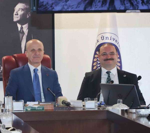 Atatürk Üniversitesi kurumsal akreditasyon sürecine hazır