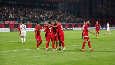 TFF 2 Lig: Vanspor FK: 4 - Elazığspor: 1
