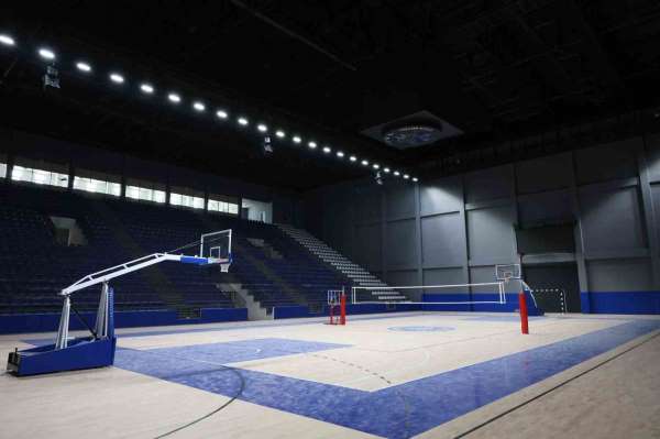 Aydın'da 3 bin kişilik spor salonunda sona gelindi