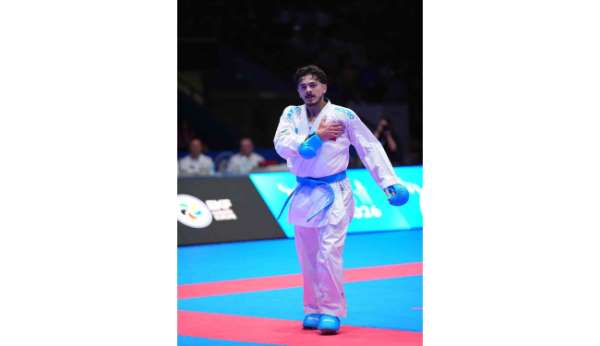 Büyükler Avrupa Karate Şampiyonası'nda Ömer Faruk Yürür altın madalya kazandı