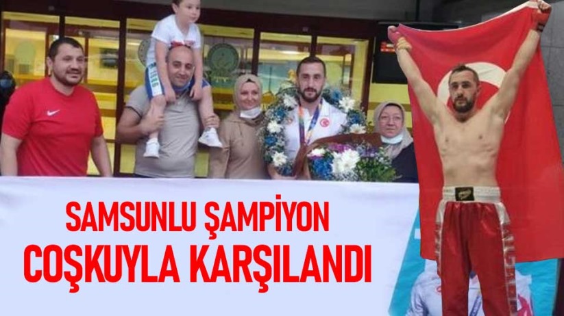 Şampiyon Altuğ Demir'e havalimanında coşkulu karşılama