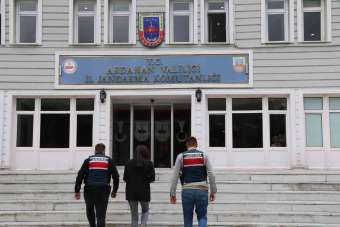 Ardahan'da 7 yıl 6 ay hapis cezası ile aranan terör örgütü üyesi yakalandı