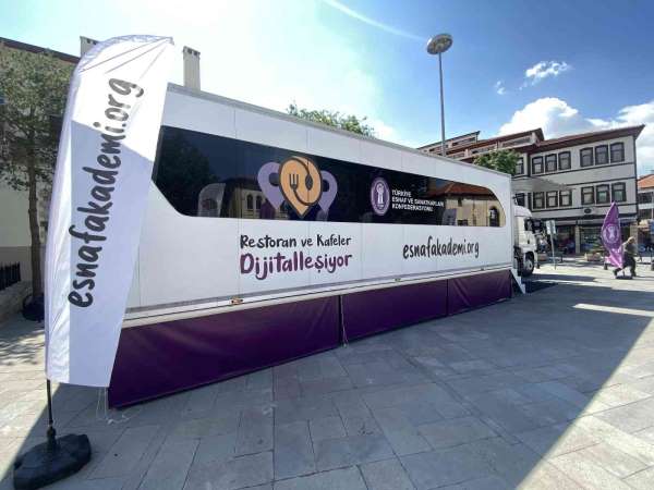 'Restoran ve Kafeler Dijitalleşiyor Projesi' eğitim tırı Konya'da - Konya haber