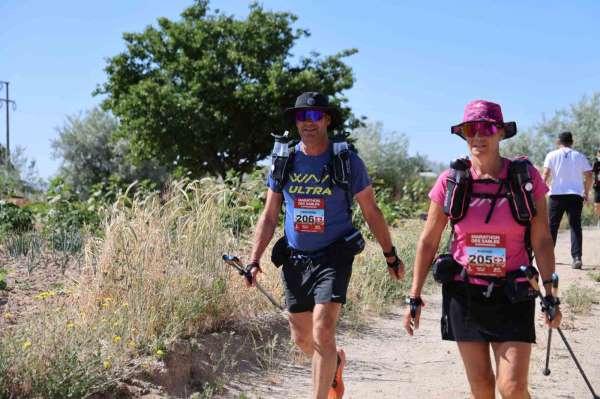 Çöl maratonu Kapadokya'da başladı