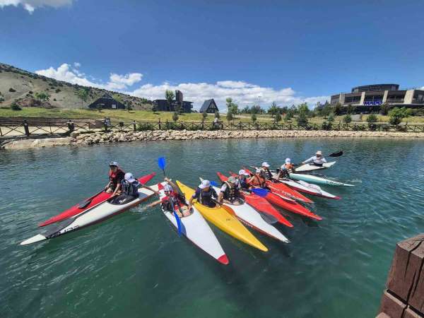 Denizi olmayan Erzincan'da kano heyecanı