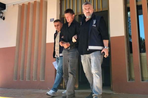 Halasının kocasını bıçaklayarak öldüren şahıs tutuklandı