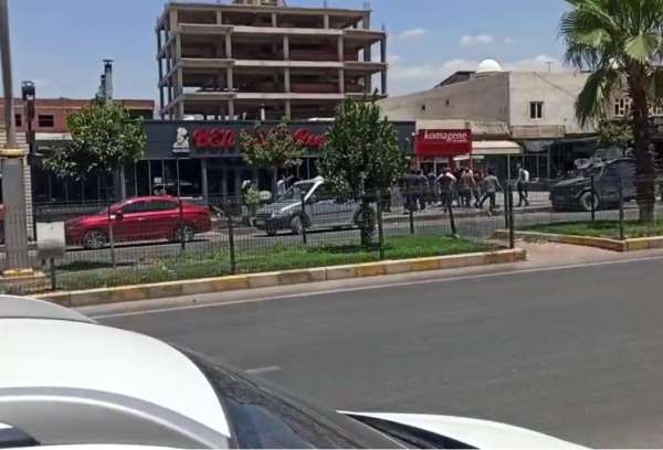 Silopi'de Gülizar Yıldız'ın öldürüldüğü lokantaya taşlı saldırı