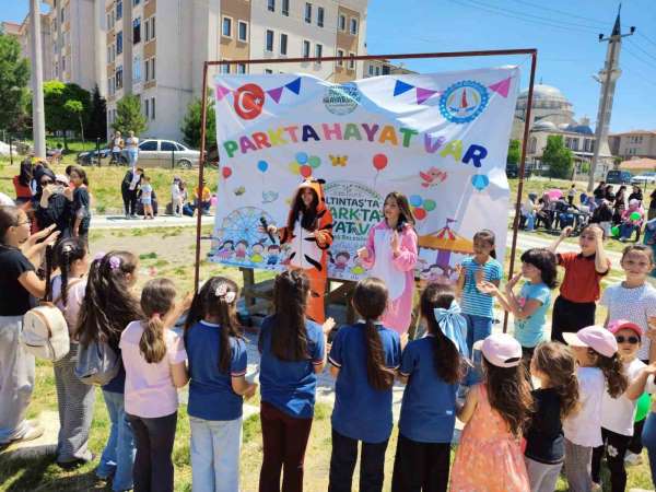 Altıntaş'ta çocuk şenliği