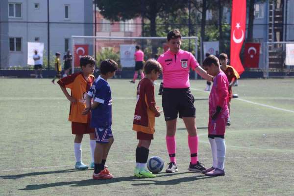 Denizli Büyükşehir'in U-10 Ligi'nde şampiyon belli oldu