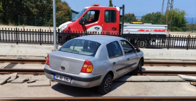 Samsun'da otomobil raylı sistem hattına girdi